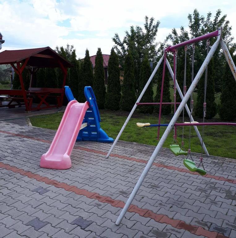 Relax Apartman Siofok-Sosto Buitenkant foto